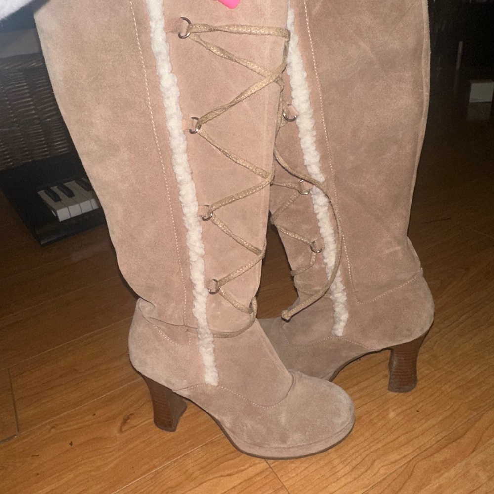 Women's Tan Suede Knee-High Boots - Picture 3 of 4